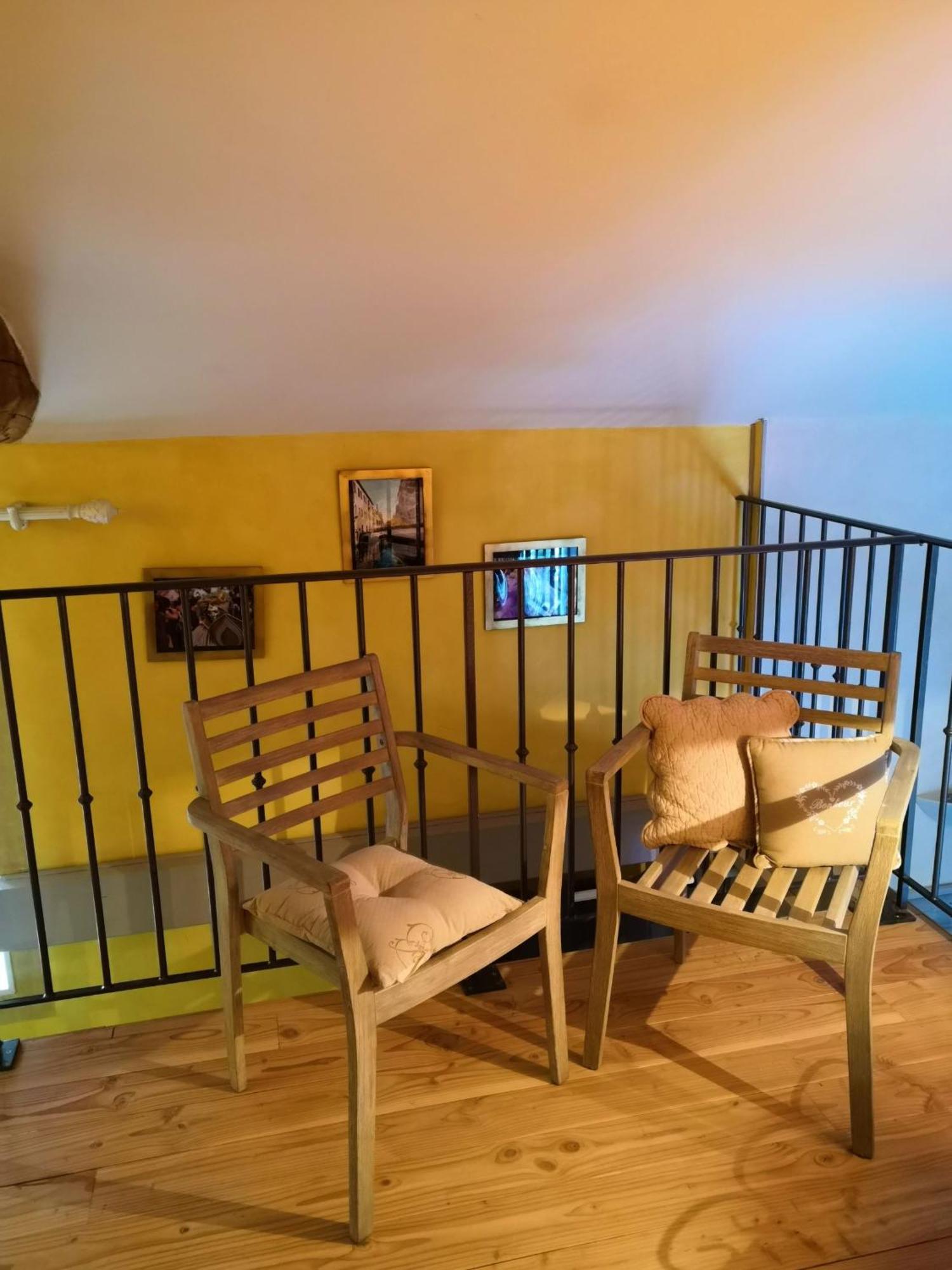 Gite Du Hameau D'Amignie Vernay Bagian luar foto