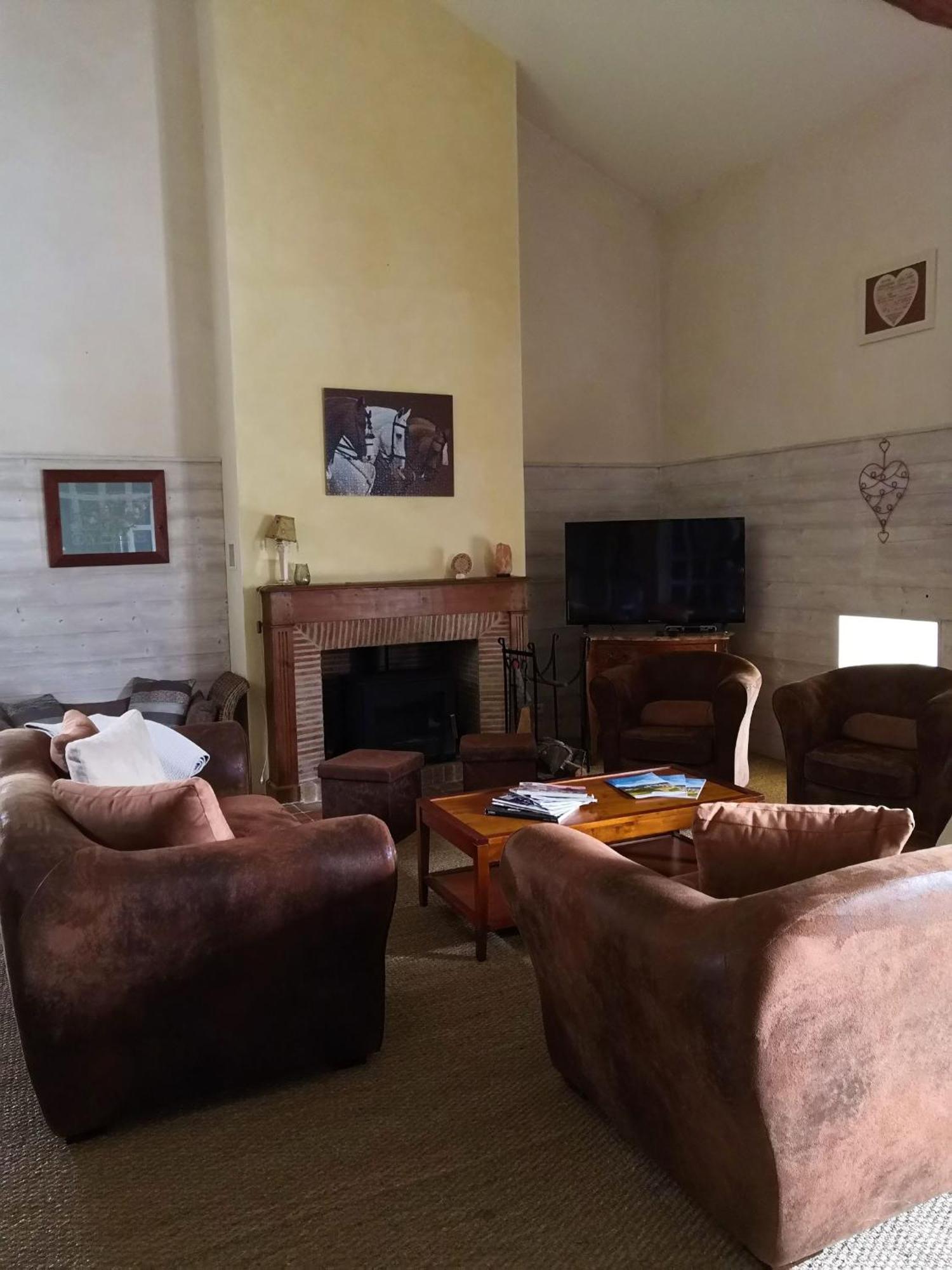 Gite Du Hameau D'Amignie Vernay Bagian luar foto